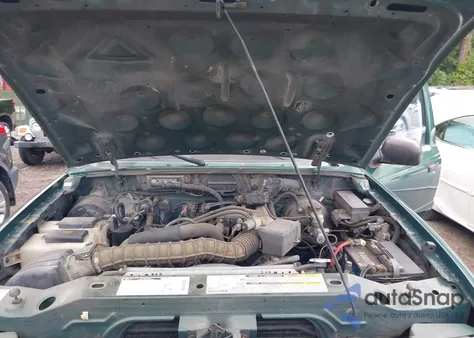 2000 Ford Ranger Xl/Xlt from USA, damaged, VIN 1FTYR10V0YTA11066